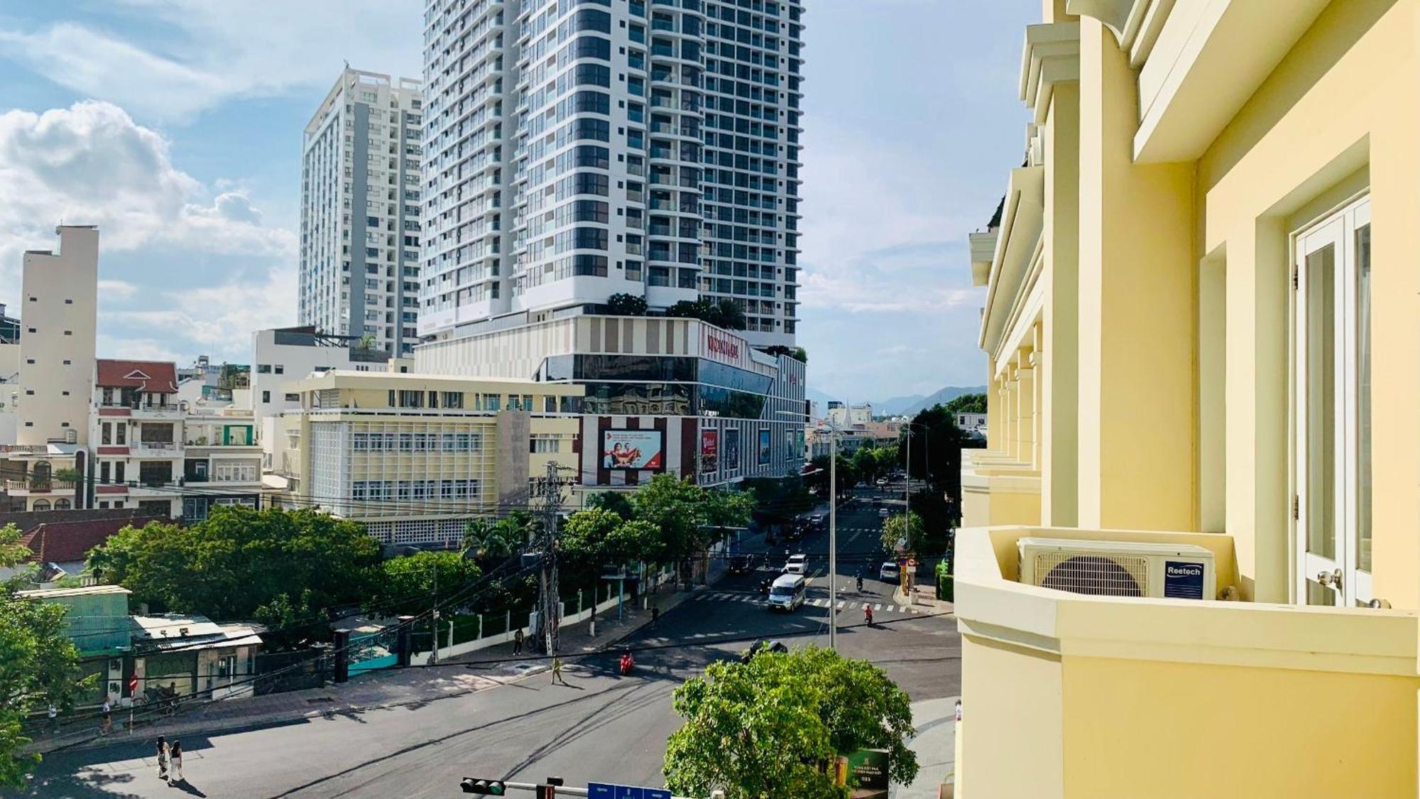 Tran Vien Dong Hotel Nha Trang Exterior photo