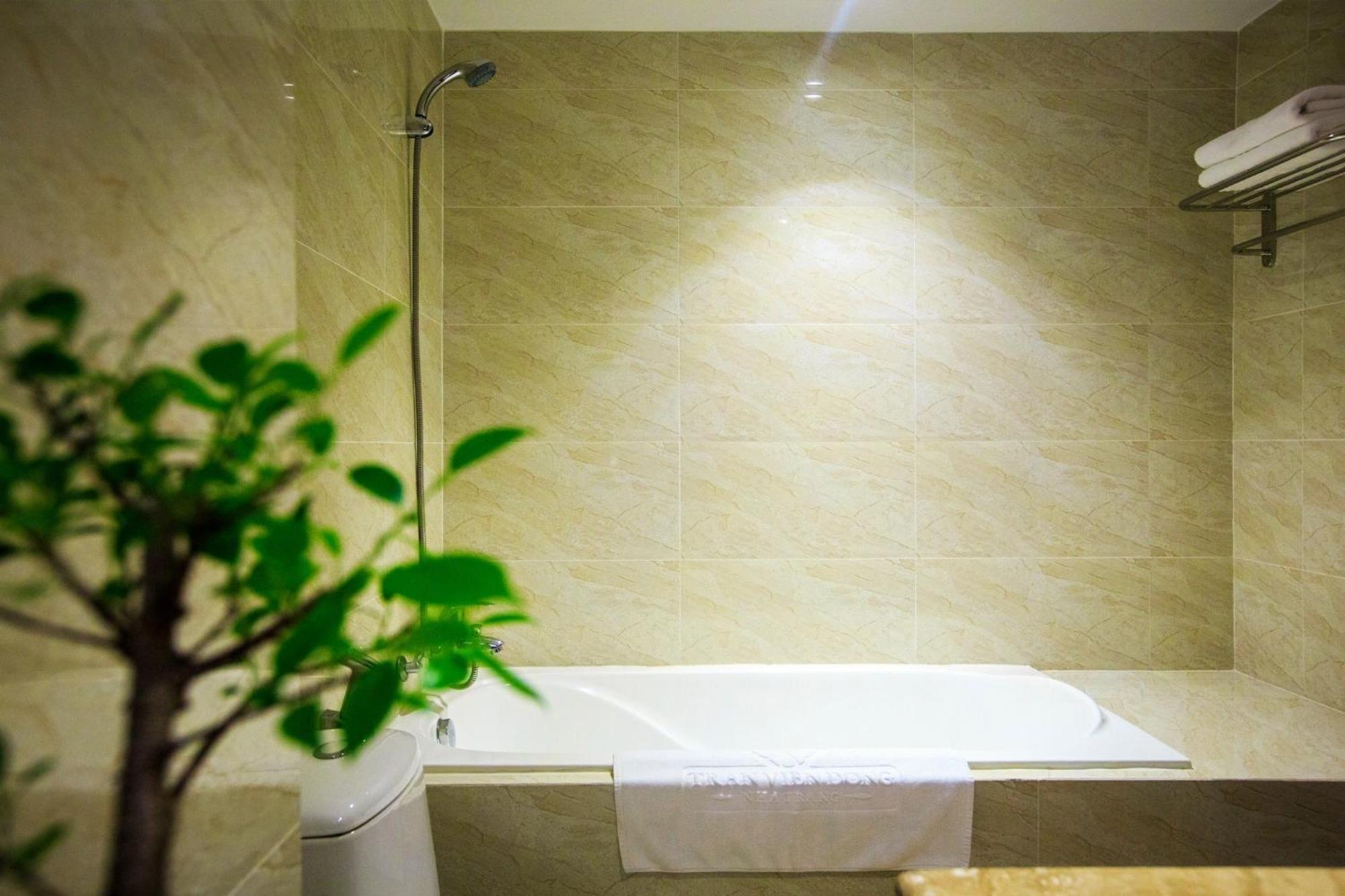 Tran Vien Dong Hotel Nha Trang Exterior photo